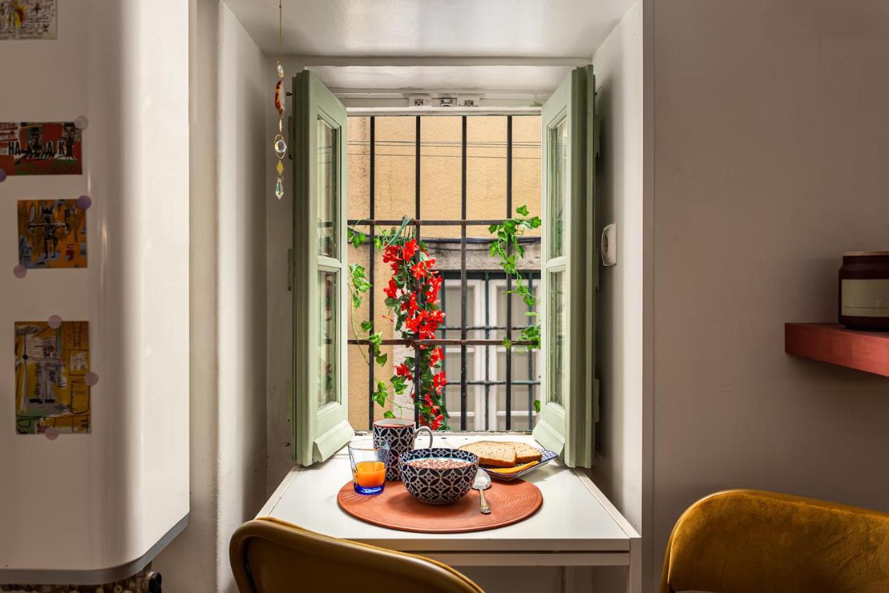 Feriehus Casa Aurora - Bairro Tipico A Minutos Do Terreiro Lisboa